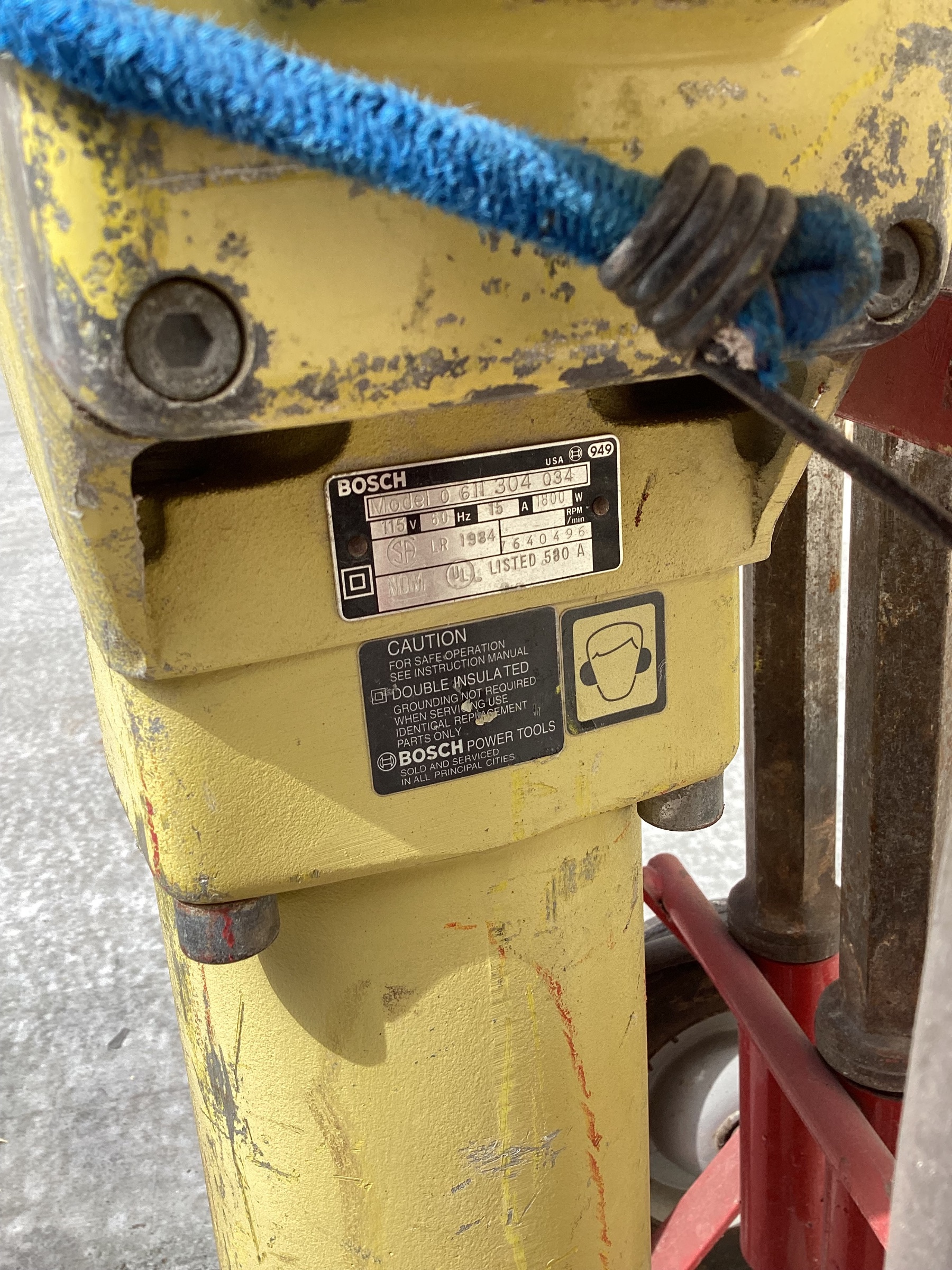 Bosch Jackhammer — image 3
