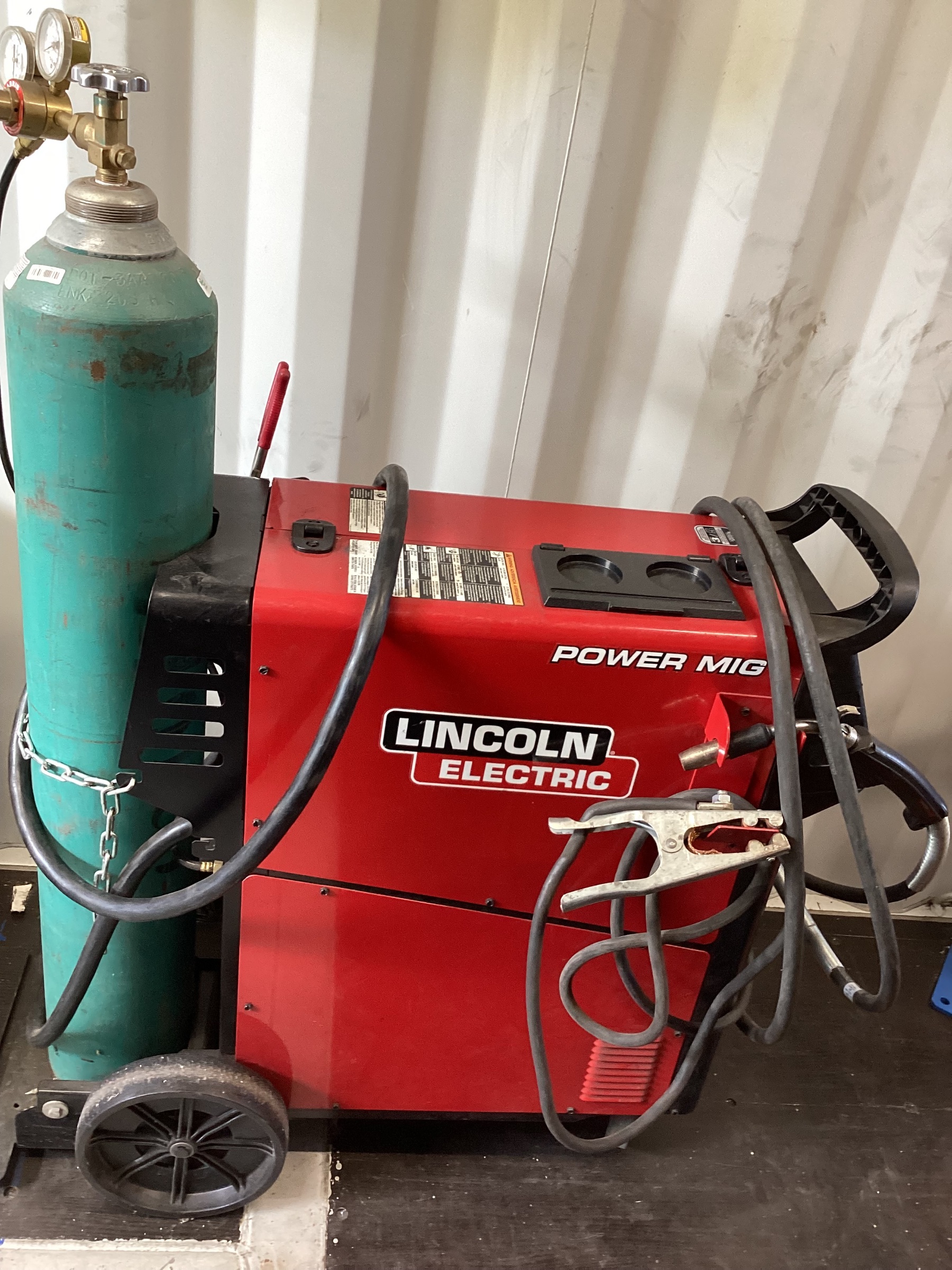 LINCOLN ELECTRIC Power MIG 360MP — image 1
