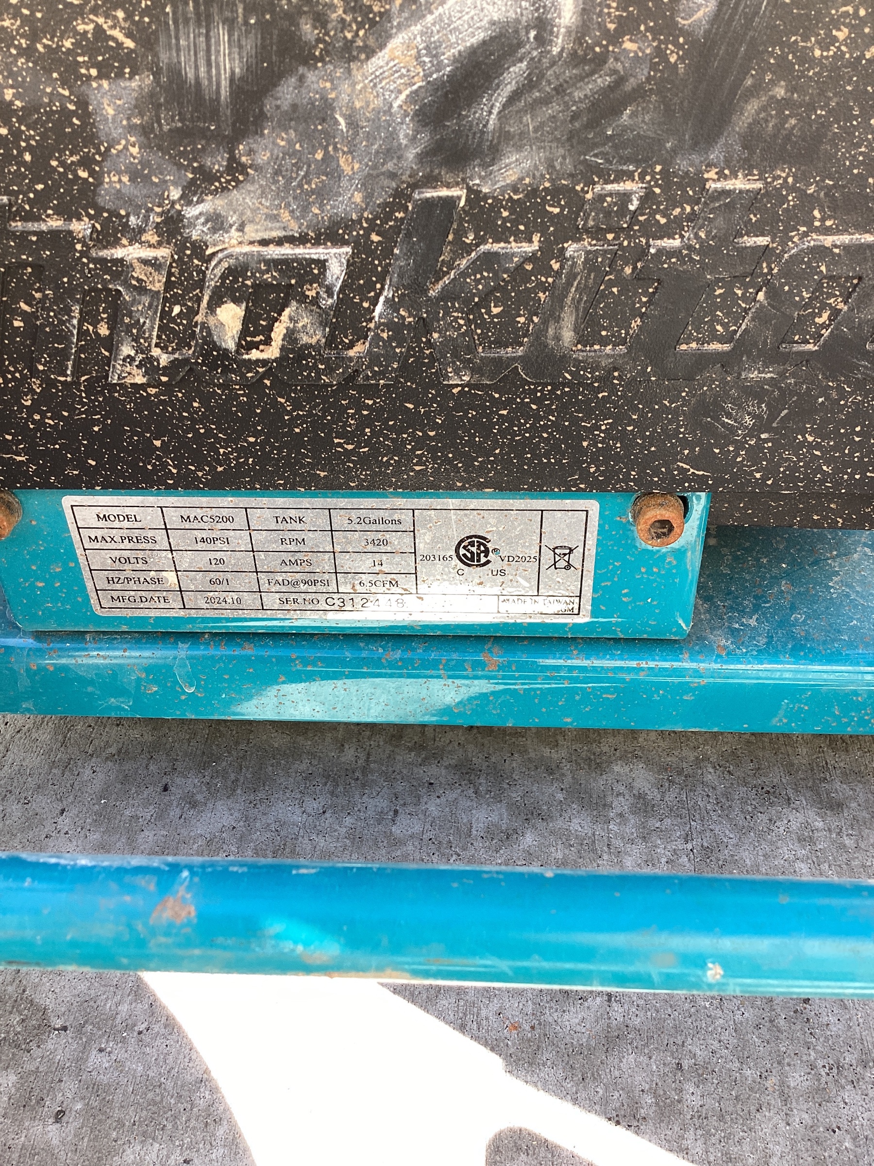 Makita air compressor — image 2
